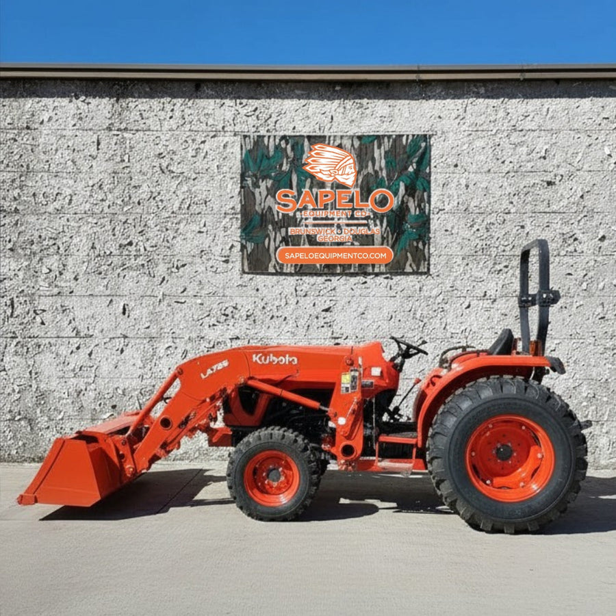 Kubota L4802HST Package